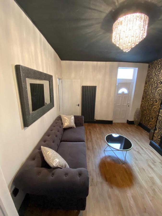 Ideal Abode Leonard Chester Eksteriør bilde